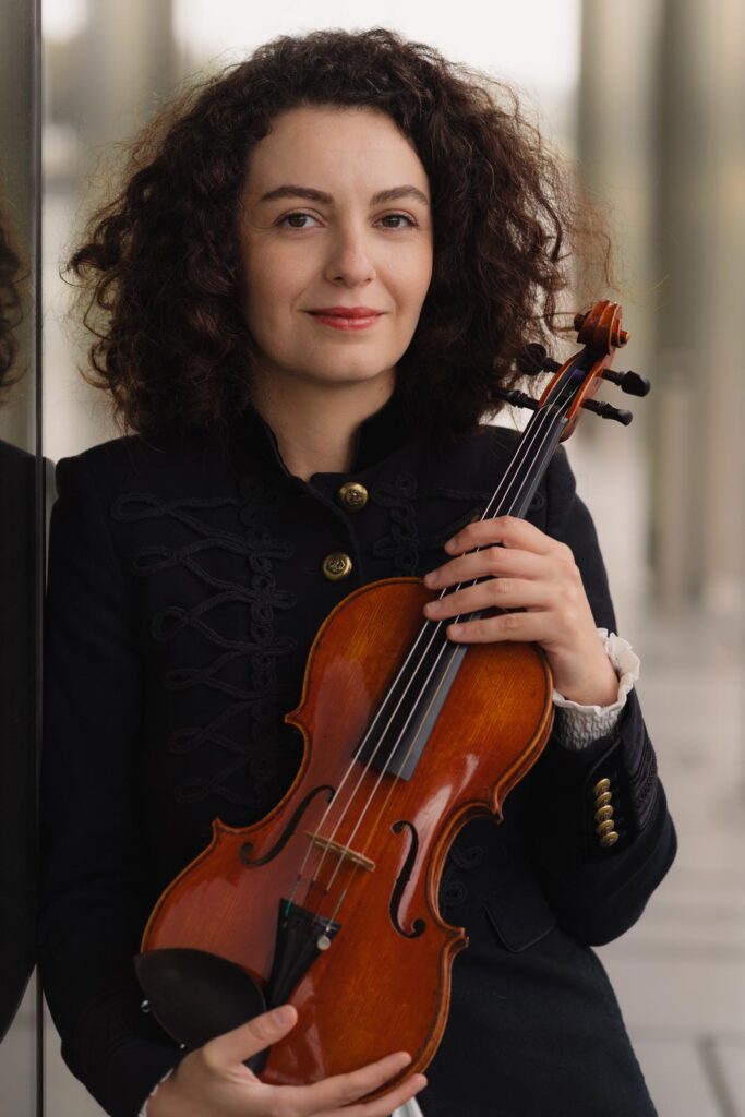Salome Jijeishvili mit Viol